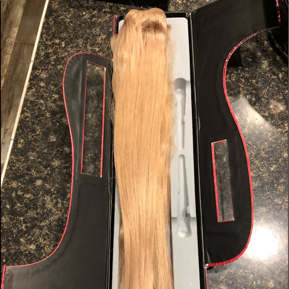 22” hair extensions